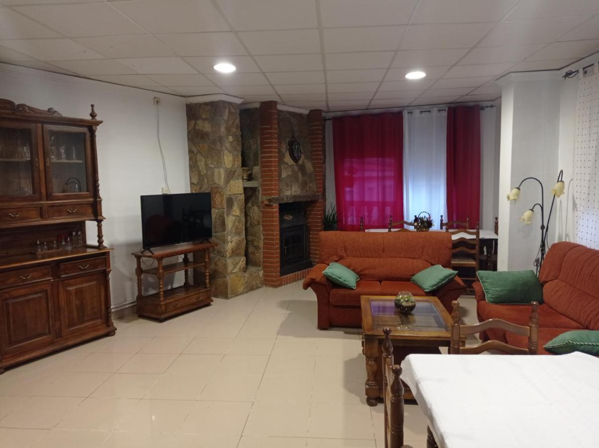 Hostal 캐나마레즈 외부 사진